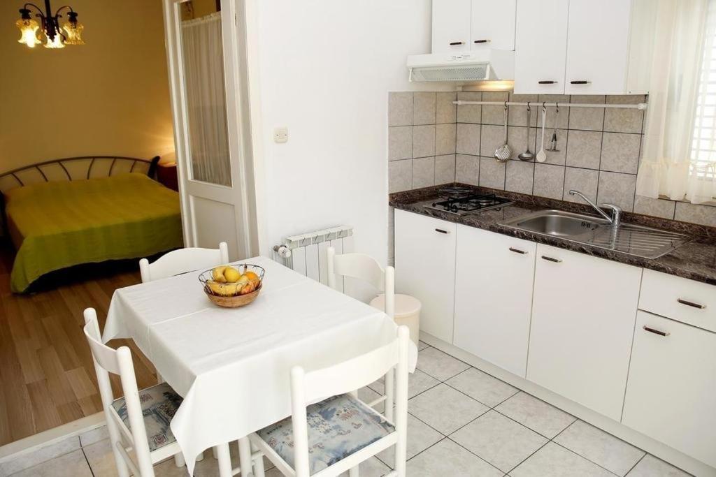 Apartment Plava Plaza Vodice Eksteriør billede
